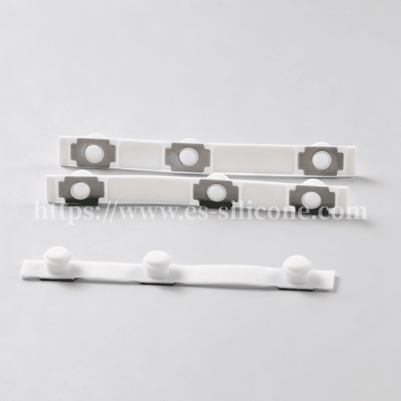 Boutons latéraux surmoulés LSR avec noyau métallique